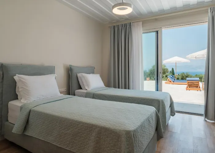 Klaudia Villa Kassiopi