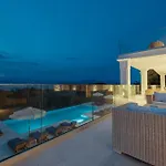 Klaudia Villa Kasziópi